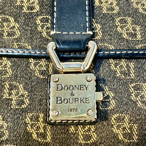 Dooney & Bourke Gretta Continental Wallet Vintage - Picture 2 of 7